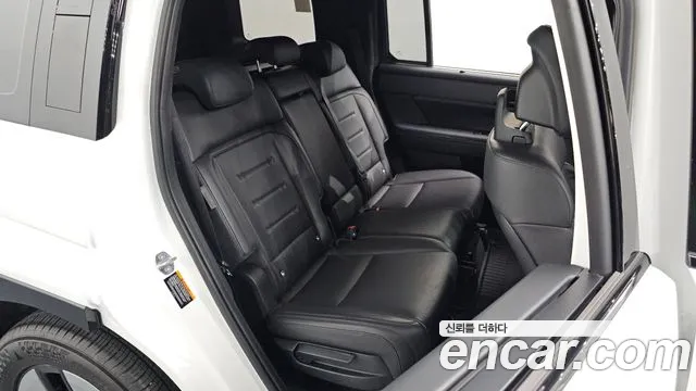 Hyundai Santafe — Фото автомобиля 9