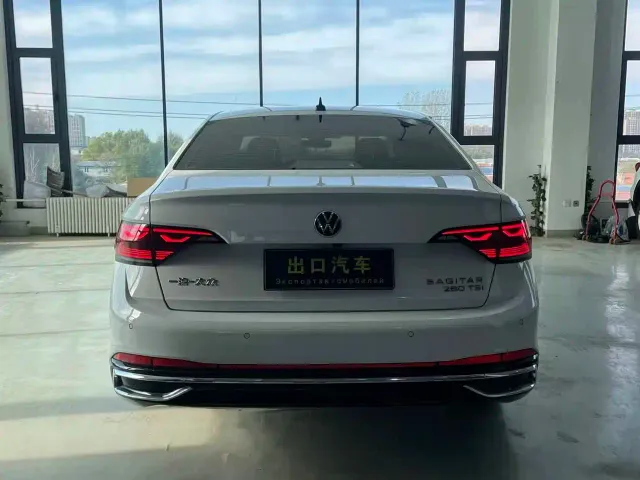 Volkswagen Sagitar — Фото автомобиля 8