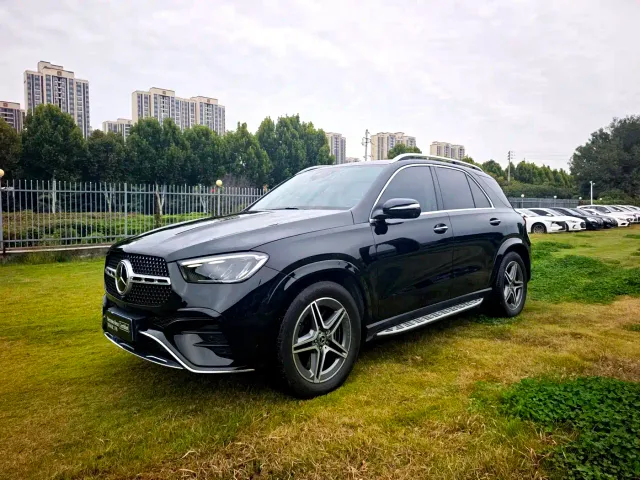 Фотография автомобиля — Mercedes-Benz GLE-Class