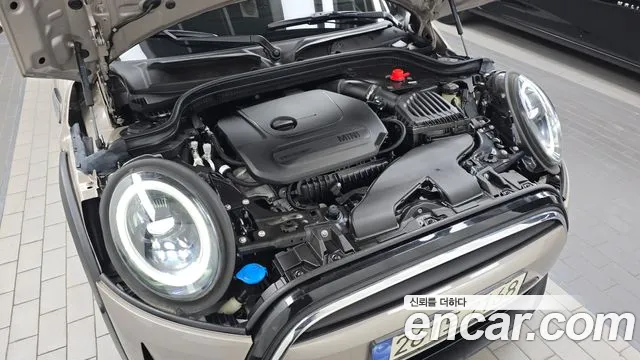 MINI Cooper — Фото автомобиля 9