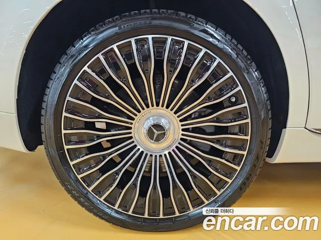 Mercedes-Benz S-Class — Фото автомобиля 5