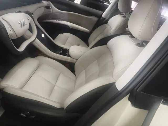 IM Motors LS6 — Фото автомобиля 14