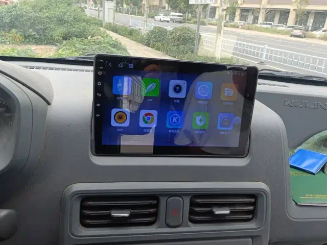 Wuling Motors Wuling Yangguang 2024 300km Comfort Passenger Version 60kW — Фото автомобиля 13