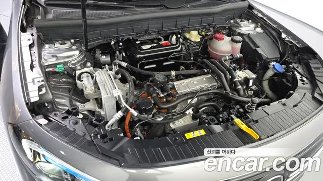 Mercedes-Benz EQB X243 — Фото автомобиля 9