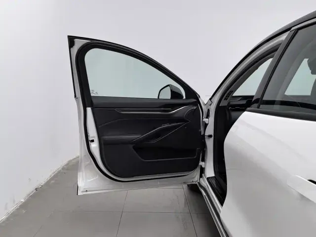 Ford Mondeo — Фото автомобиля 8