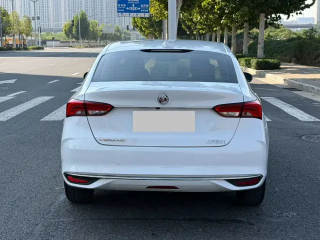 Buick Verano — Фото автомобиля 8