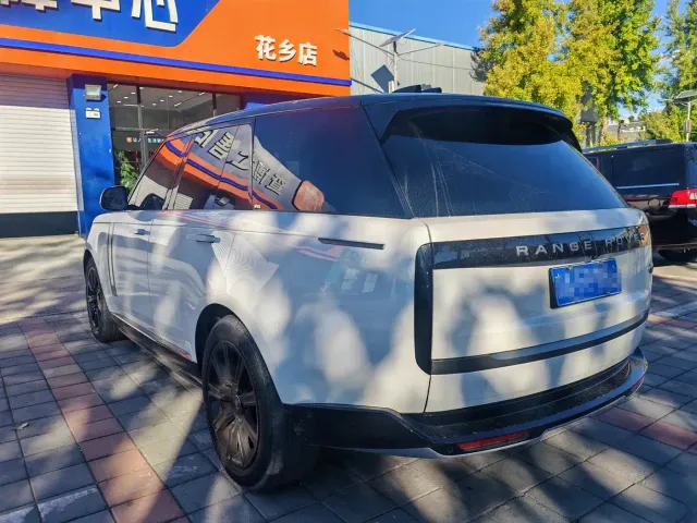 Land Rover Range Rover — Фото автомобиля 12