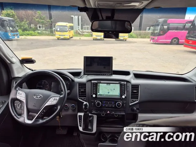 Hyundai Solati — Фото автомобиля 9