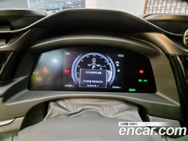 Lexus RZ RZ450e — Фото автомобиля 12