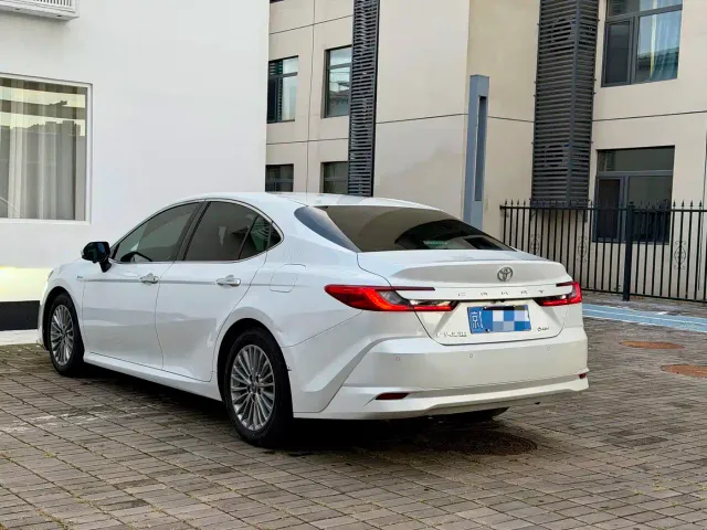 Toyota Camry — Фото автомобиля 9