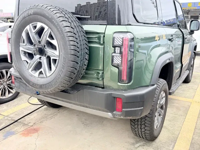 BAIC BJ40 — Фото автомобиля 14