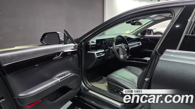 Hyundai Grandeur GN7 — Фото автомобиля 15