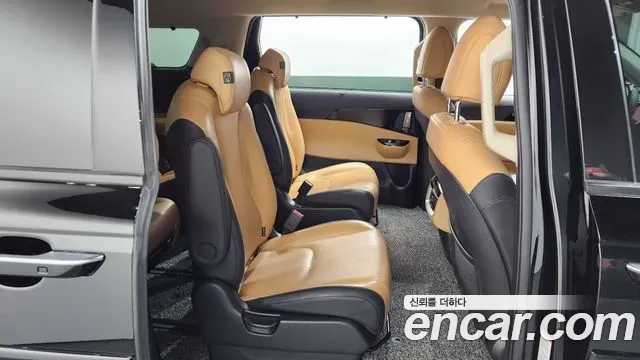 Kia Canival Carnival 4 поколение Дизель 9 мест Noblesse — Фото автомобиля 12