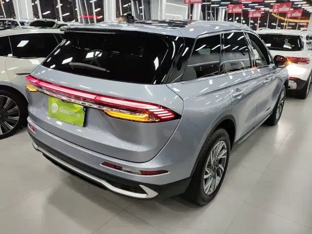 Lincoln Corsair — Фото автомобиля 6