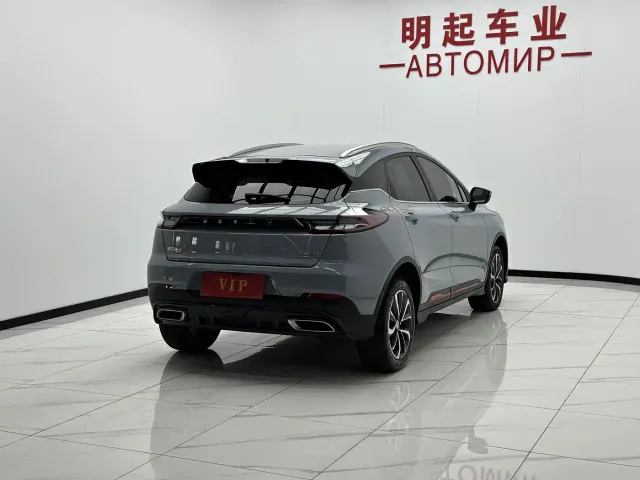 Geely Emgrand S — Фото автомобиля 9