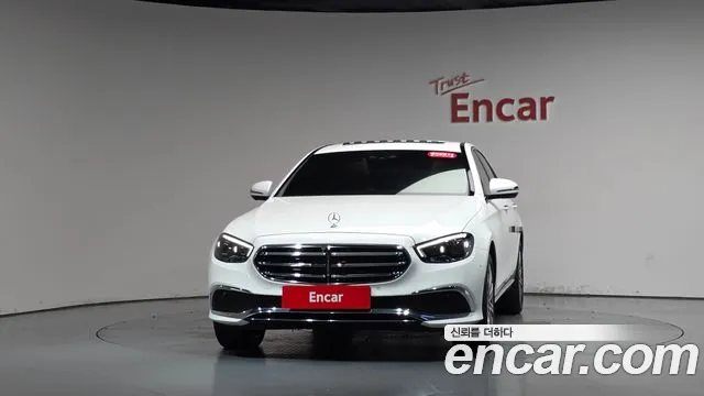 Mercedes-Benz E-Class W213 — Фото автомобиля 3