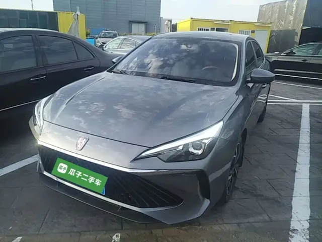 Фотография автомобиля — Roewe i5