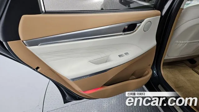 Hyundai Grandeur — Фото автомобиля 22