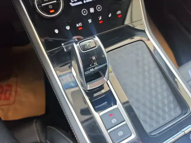 Chery Tiggo 8 — Фото автомобиля 13