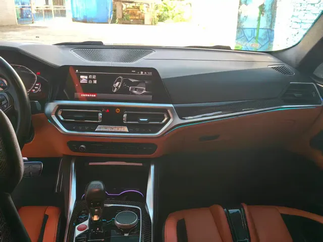 BMW M4 — Фото автомобиля 10