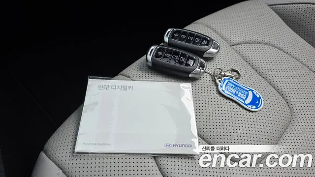 Hyundai Avante CN7 — Фото автомобиля 28