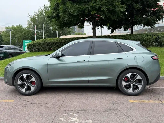 Aito M5 — Фото автомобиля 3