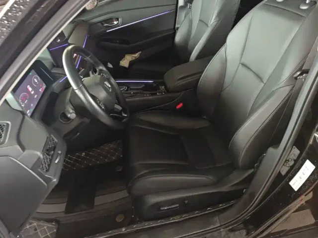 Honda Accord — Фото автомобиля 14