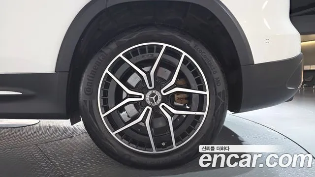 Mercedes-Benz EQB X243 — Фото автомобиля 6