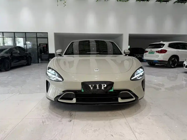 Xiaomi SU7 — Фото автомобиля 2