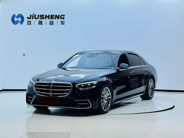 Фотография автомобиля — Mercedes-Benz S-Class