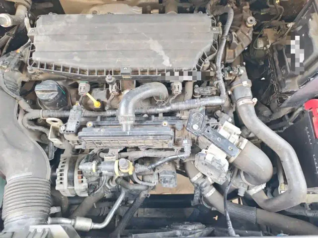 Dongfeng Fengshen AX7 — Фото автомобиля 10