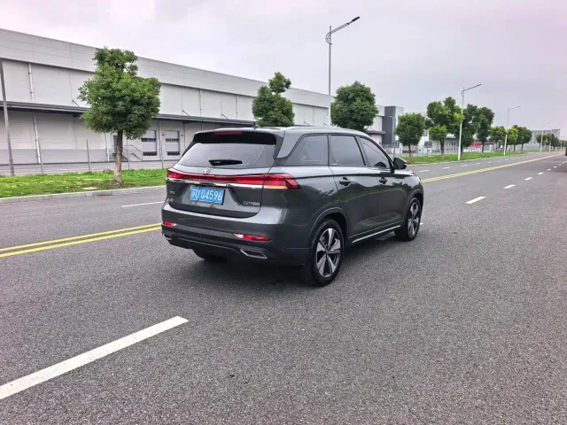Changan CS75 — Фото автомобиля 12