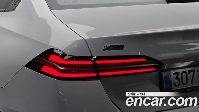 BMW 5-Series 5 серия (G60) 530i xDrive M Sport — Фото автомобиля 23
