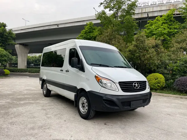 JAC Motors Sunray — Фото автомобиля 3