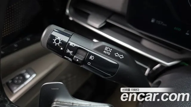 Kia Carnival 4th Gen — Фото автомобиля 28