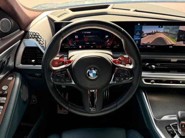 BMW XM — Фото автомобиля 18