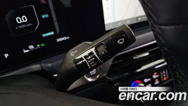 Kia K8 K8 (New) Hybrid — Фото автомобиля 29