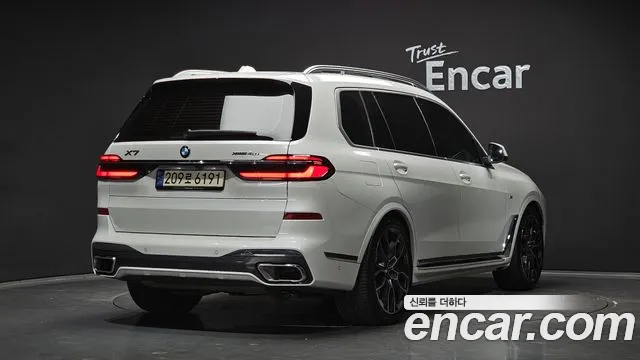 BMW X7 G07 — Фото автомобиля 2