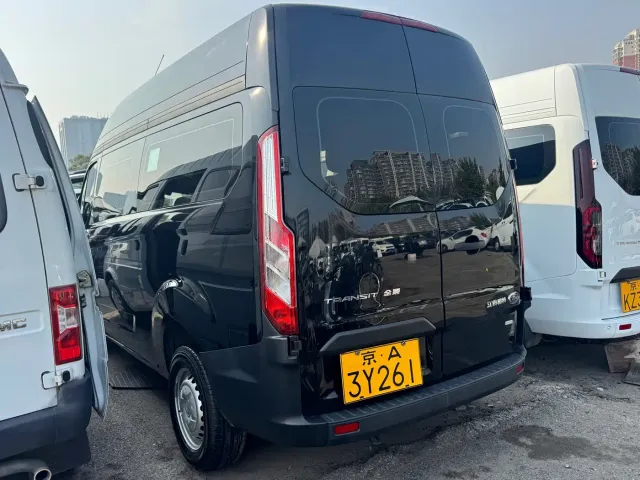 Ford Transit — Фото автомобиля 14