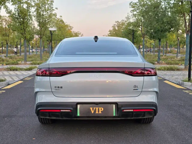 BYD Qin L — Фото автомобиля 5