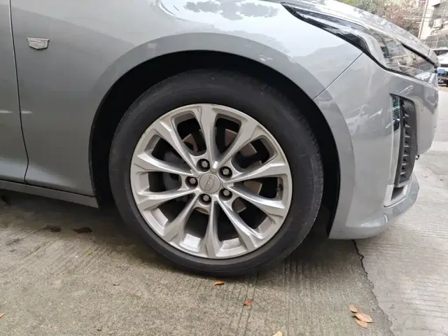 Cadillac CT5 — Фото автомобиля 8