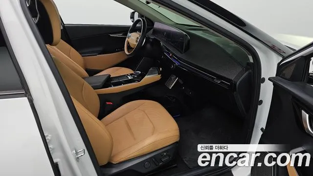 Kia EV6 — Фото автомобиля 16