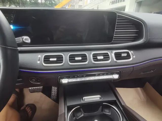 Mercedes-Benz GLS-Class — Фото автомобиля 17