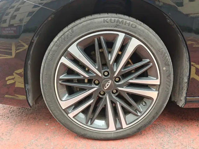 Chery Arrizo 8 — Фото автомобиля 13