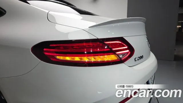 Mercedes-Benz C-Class — Фото автомобиля 21