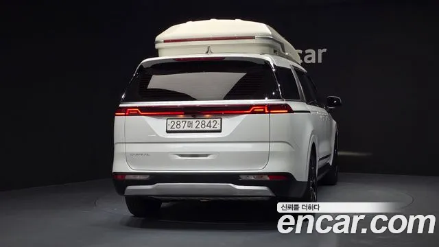 Kia Canival Carnival 4 поколение Бензин 9 мест Prestige — Фото автомобиля 4