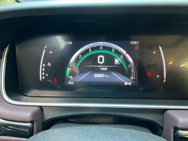 GAC Trumpchi M6 — Фото автомобиля 12