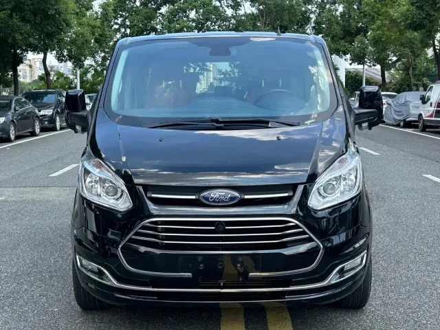 Ford Tourneo — Фото автомобиля 2