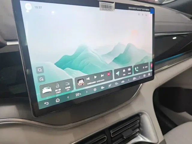 BYD Song PLUS — Фото автомобиля 12