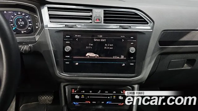 Volkswagen Tiguan Tiguan 2 поколение 2.0 TDI Premium — Фото автомобиля 14